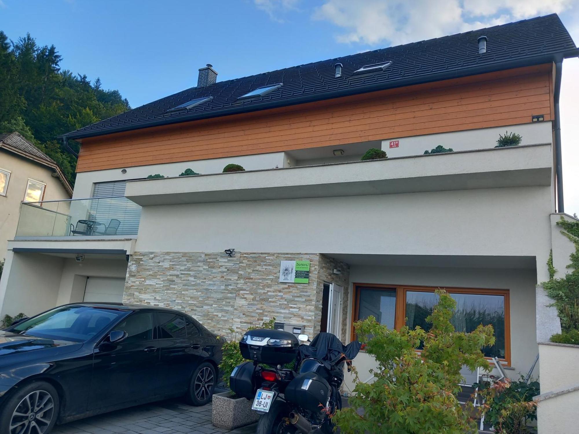 Apartments Domovoj Medvode Εξωτερικό φωτογραφία